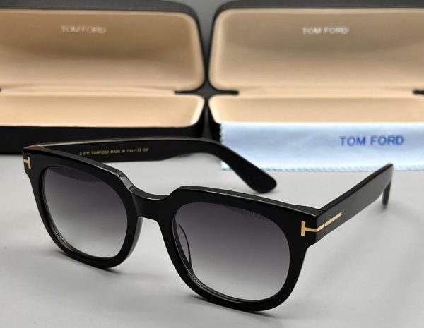 Tom Ford Designers (with case)