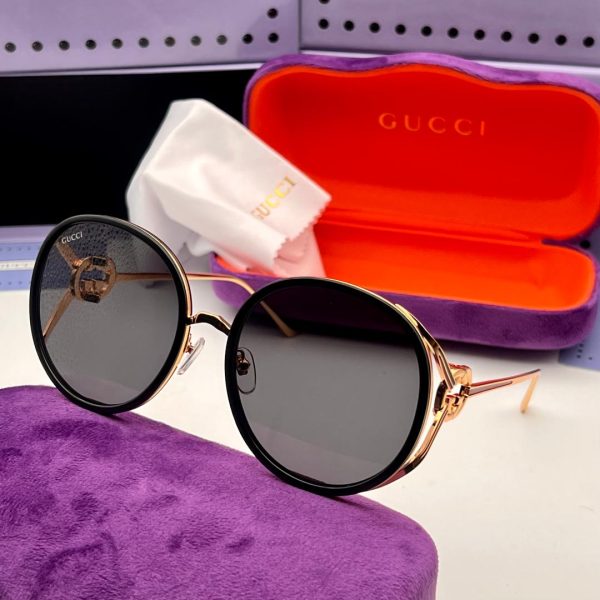 Gucci Glasses With case (Designers)