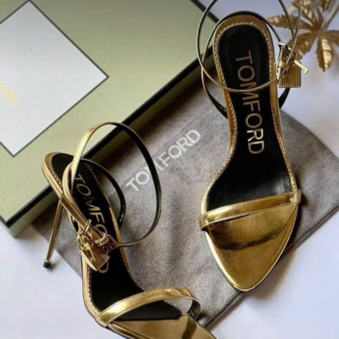 Tom Ford Classy Heels ( With Pack)