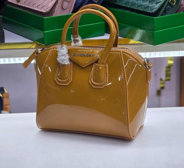 Givenchy Bags With Packs (All Colors Available)
