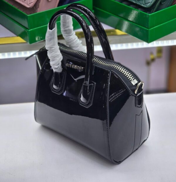 Givenchy Bags With Packs (All Colors Available)