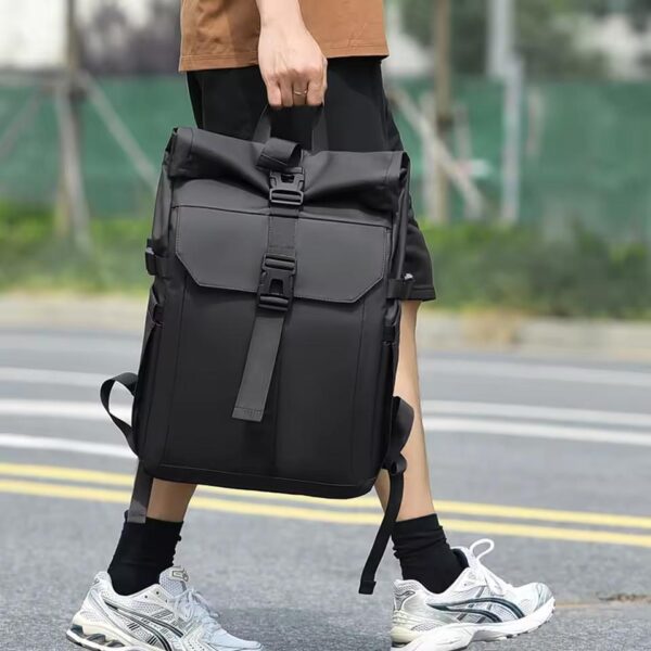 MALE BACKPACK
