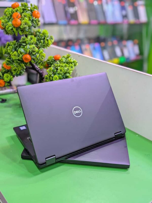Dell latitude 7390 2in1 Corei5 8th gen  8/256gb  Touchscreen  Kbd light
