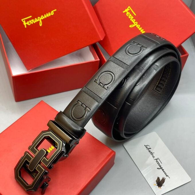 Male Ferragamo Belt with full box and warrant card