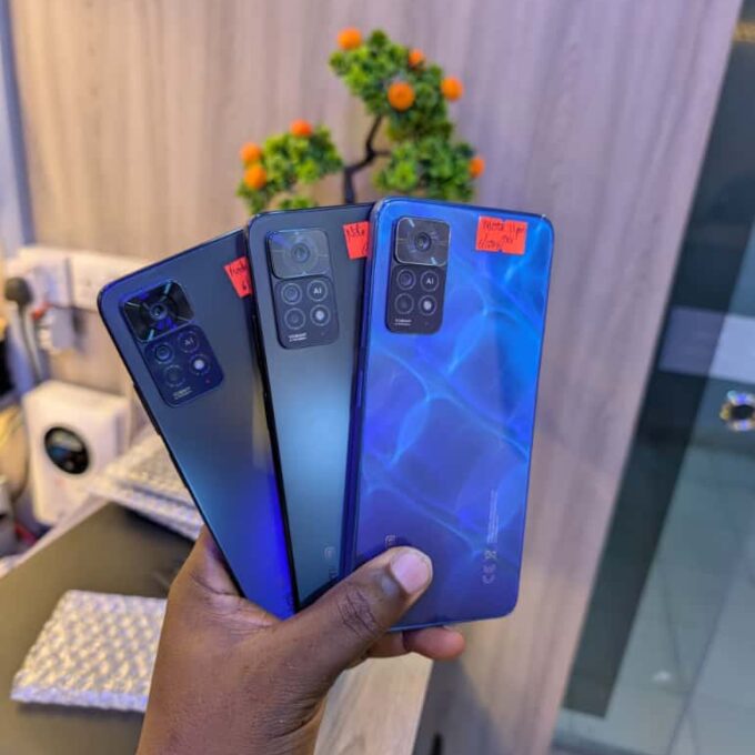 Redmi note 11 pro 5G 6/128gb