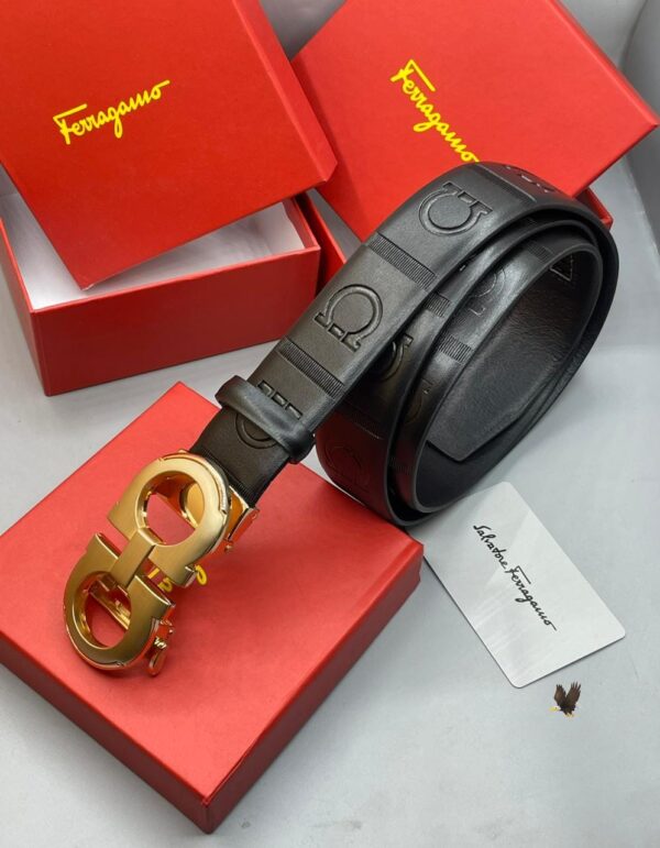Male Ferragamo Belt with full box and warrant card