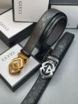 Male Gucci Belt with full box and warrant card