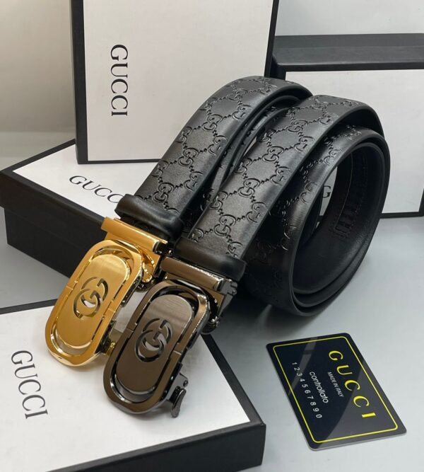 Male Gucci Belt with full box and warrant card