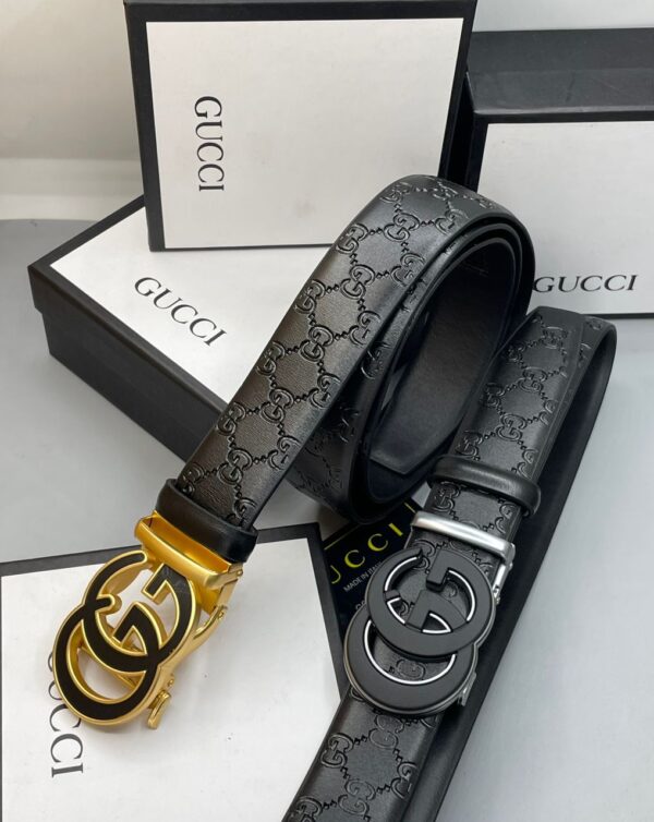 Male Gucci Belt with full box and warrant card