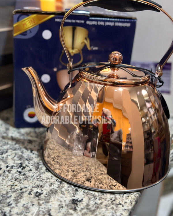 Vicalina Premium Quality Golden Kettle (3 Liters)