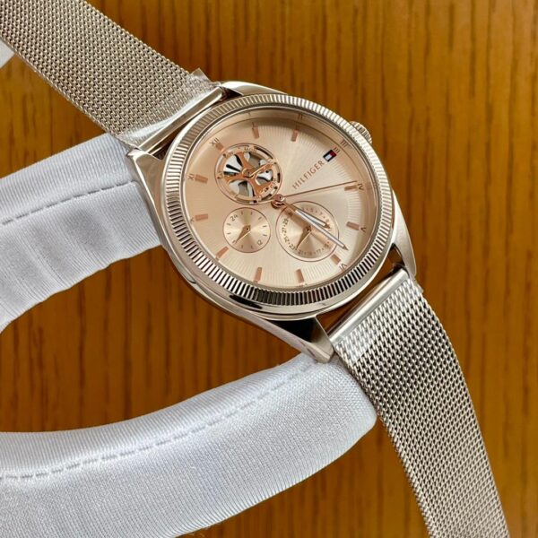 Rose Gold Tommy Hilfiger female chain watch with case