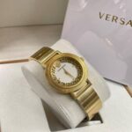 Versace chain watch (WITH CASE)