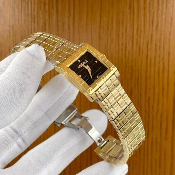 Female Versace chain watch (with case)