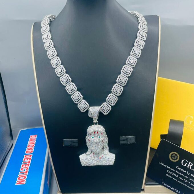 Moissanite Diamond 💎