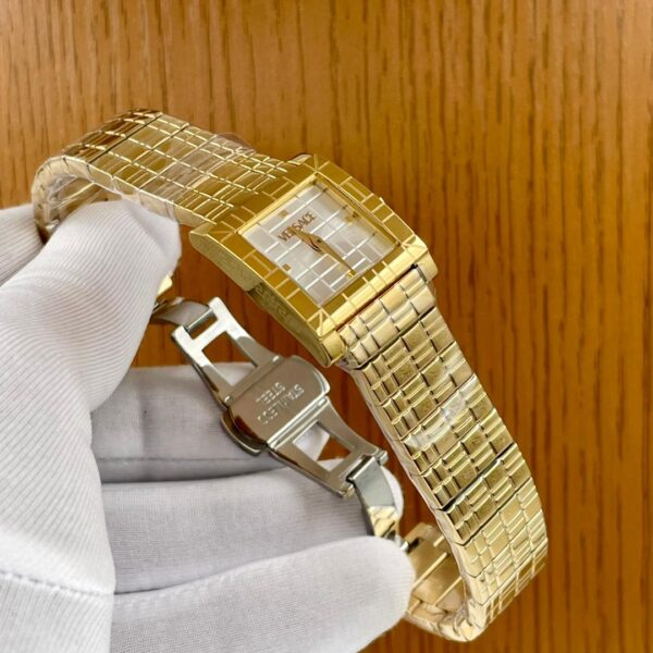 Female Versace chain watch (with case)